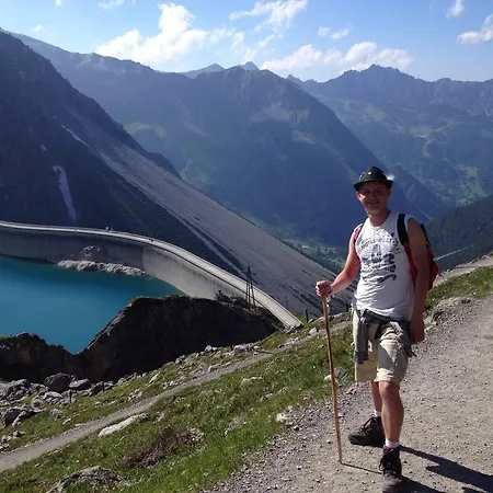 Haus Sonnbuehel Homestay