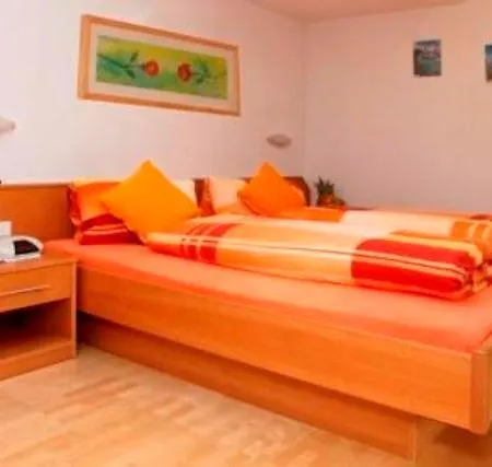 Haus Sonnbuehel Homestay