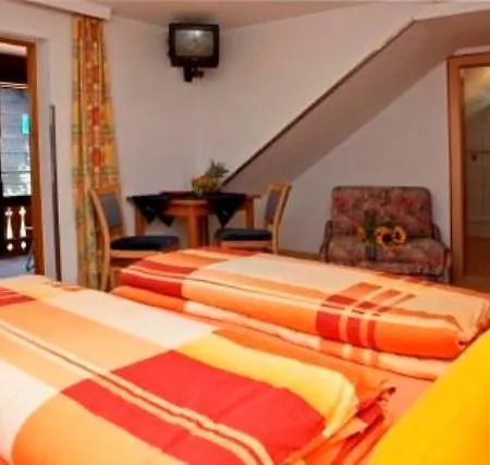 Homestay Haus Sonnbuehel