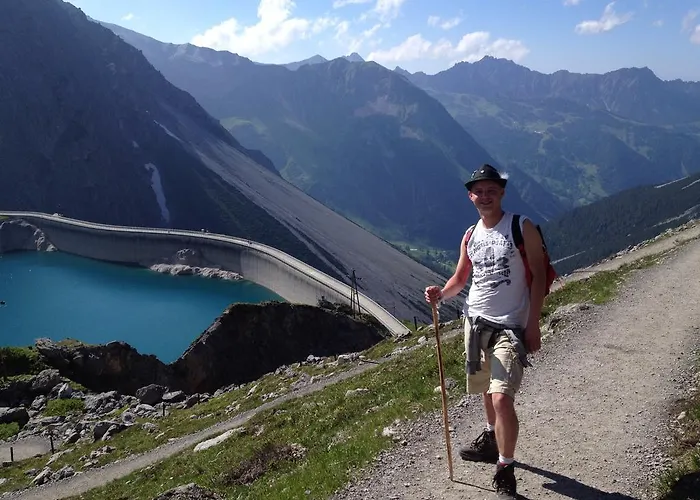 Haus Sonnbuehel Homestay