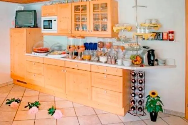 Haus Sonnbuehel Homestay *