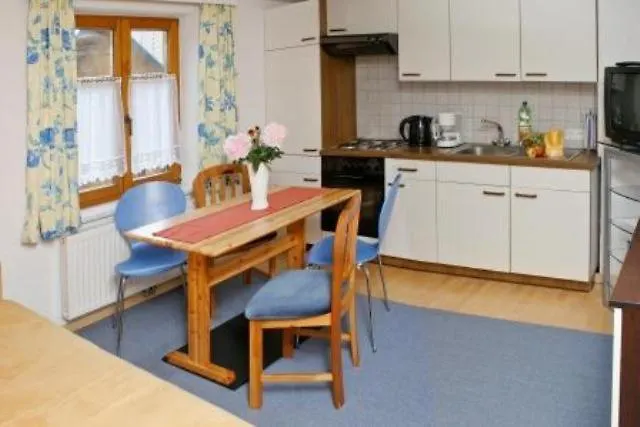 Homestay Haus Sonnbuehel